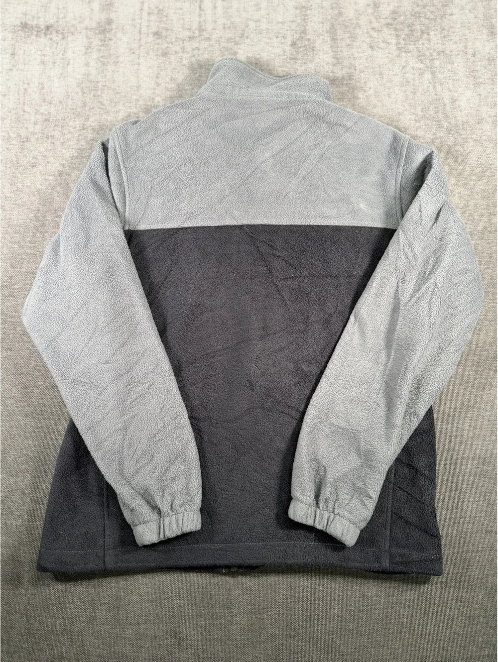 Columbia Sportswear Company Men's Medium Gray and Black Full-Zip Fleece Jacket